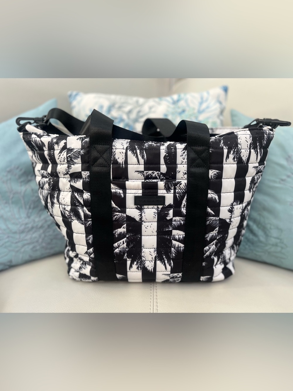 Brand New! Tahari Black and White Palm-Print Quilted Tote